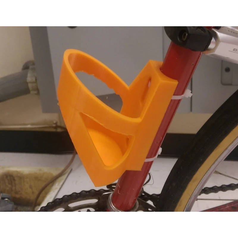 Support polyvalent pour bouteille d'eau à monter sur vélos
