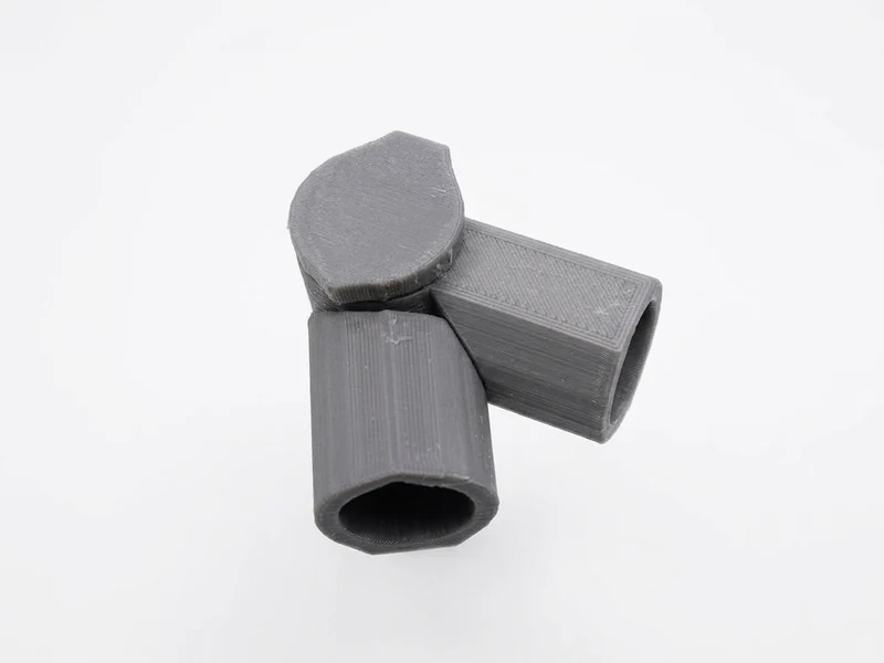 Angle de tuyau en PVC réglable à 3 voies pour tuyau de 1/2 pouce