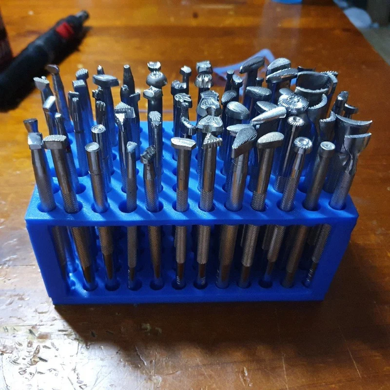 Porte-outils en cuir efficace pour votre atelier