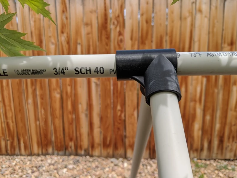 Raccord de tuyau en PVC à 4 voies pour tuyaux de 3/4" et 26 mm