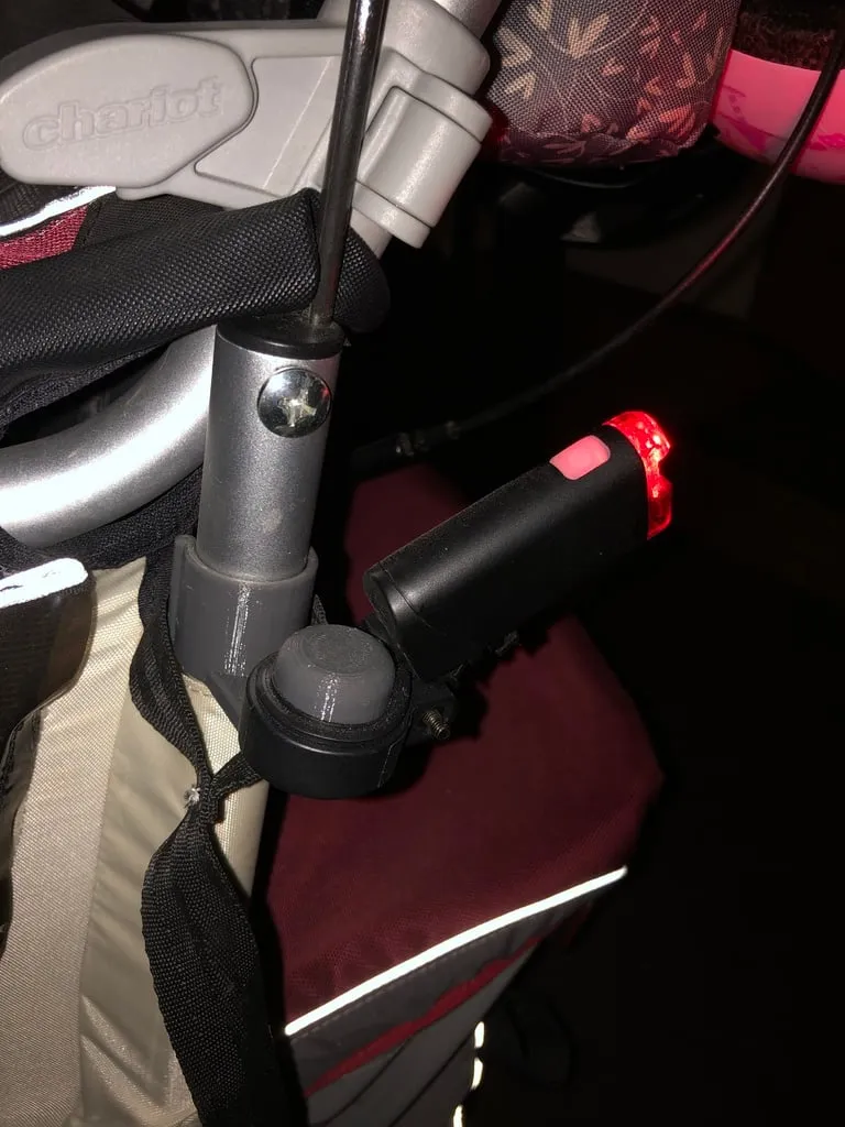 Pack d'accessoires Thule Chariot & Glide : Lumière, Téléphone et Protection contre la corrosion