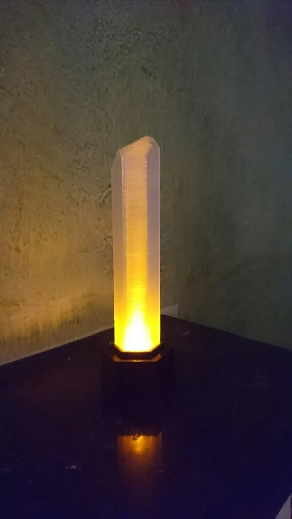 Cristal de puissance Goa'uld Stargate SG-1 lumineux