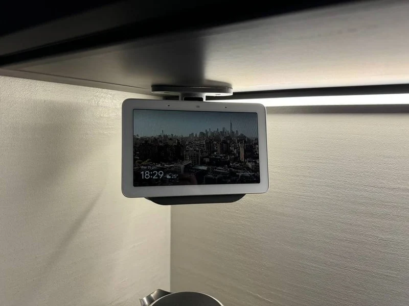 Support pivotant Google Nest Hub pour montage sous armoire