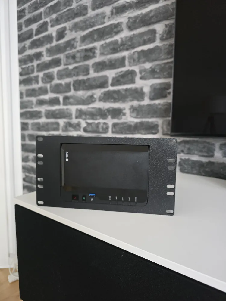 Support rackable 3U 10 pouces pour Synology DS224+