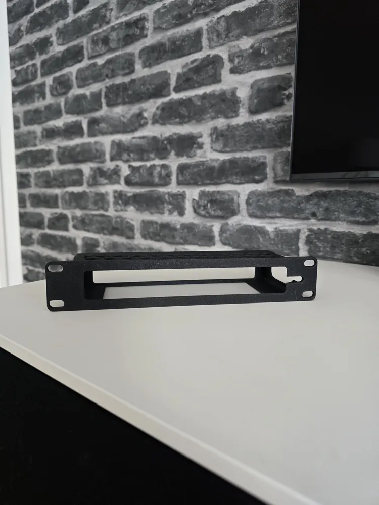 Support de rack 10 pouces pour UniFi USW-Flex-2.5G-8