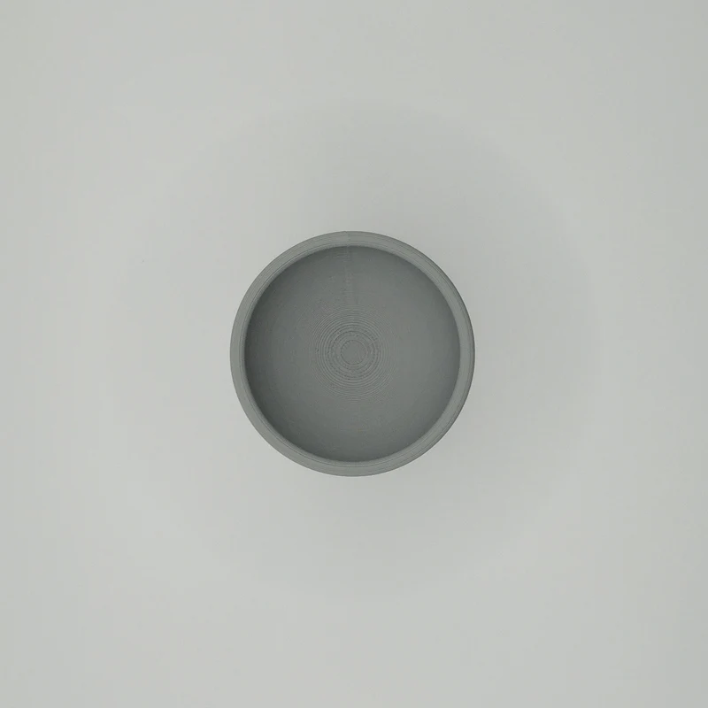 Coquetier simple et moderne pour le petit-déjeuner