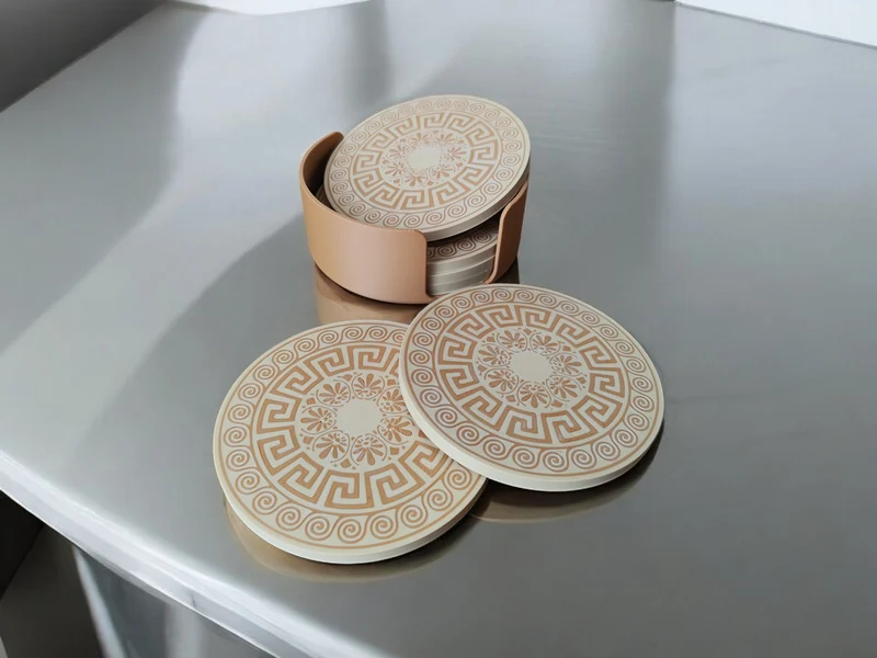 Sous-verres en verre au design grec avec support pratique