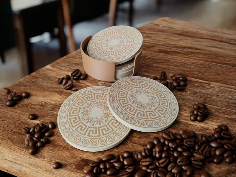 Sous-verres en verre au design grec avec support pratique