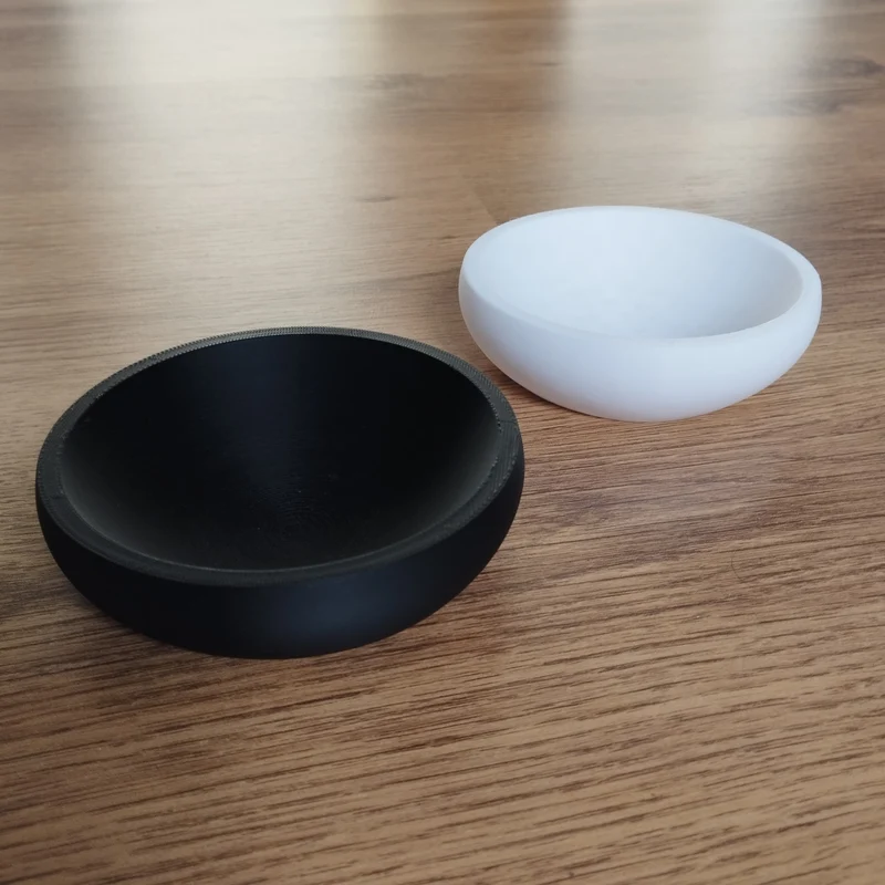 Coupe minimaliste plate pour clés et pièces
