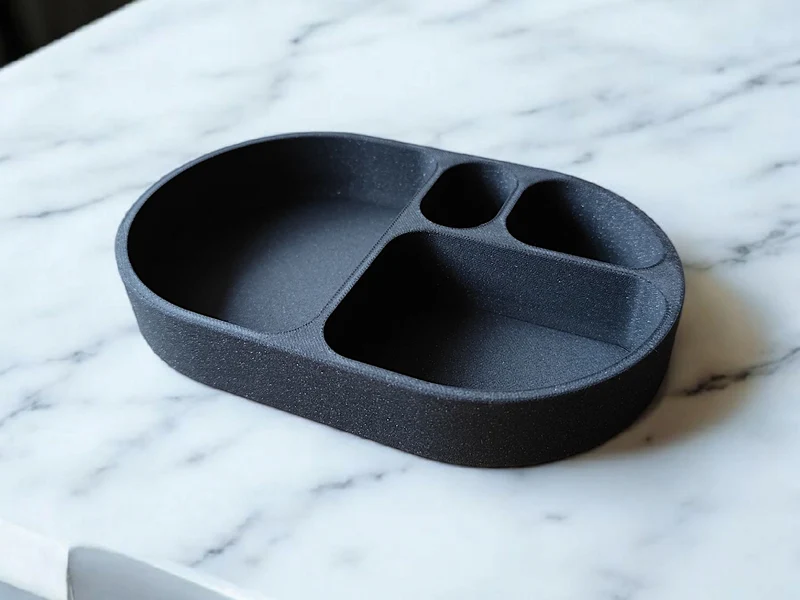 Plateau arrondi moderne pour clés et pièces