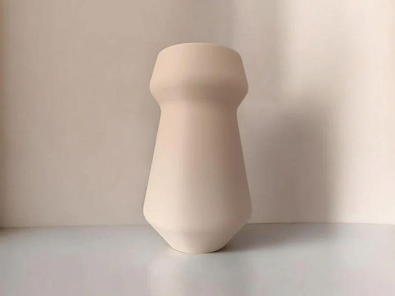 Vase conique minimaliste Athen pour maisons modernes