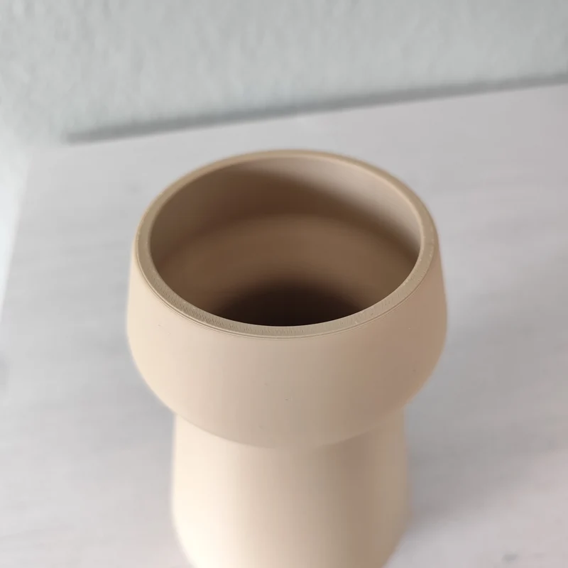 Vase conique minimaliste Athen pour maisons modernes