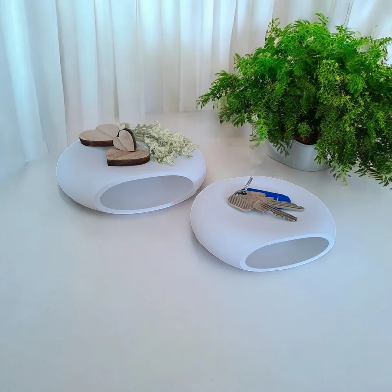 Plateau décoratif et pratique avec design en galets de rivière