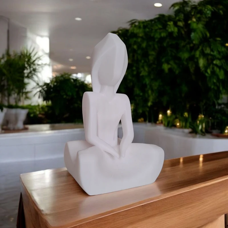 Sculpture minimaliste de la femme silencieuse