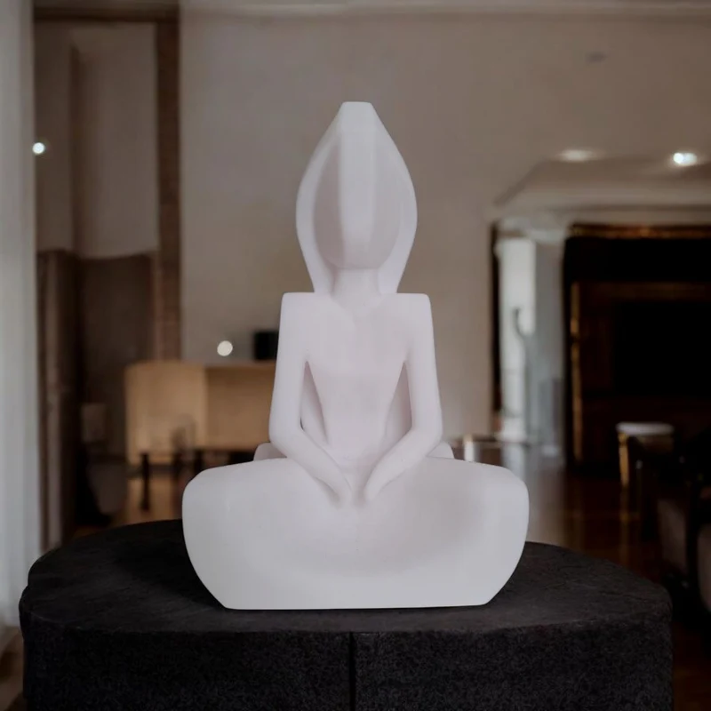 Sculpture minimaliste de la femme silencieuse