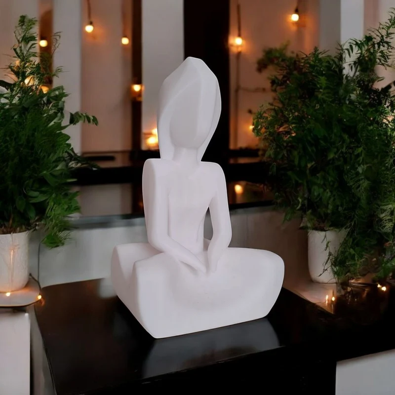 Sculpture minimaliste de la femme silencieuse