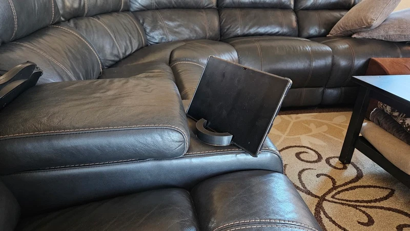 Porte-gobelet pour tablette et téléphone