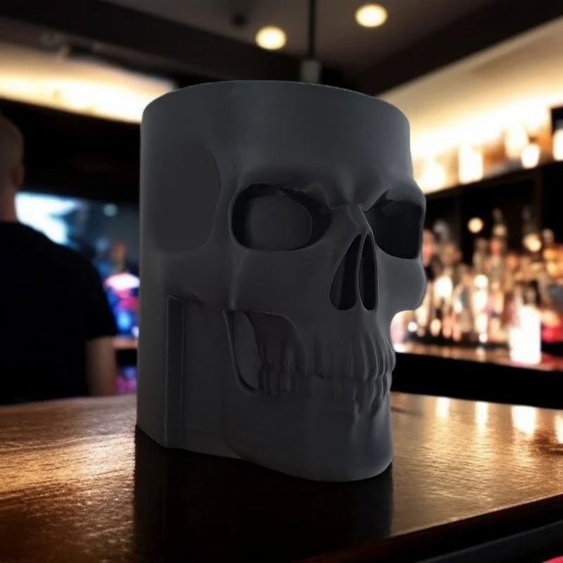 Porte-bouteille et refroidisseur à whisky en forme de crâne