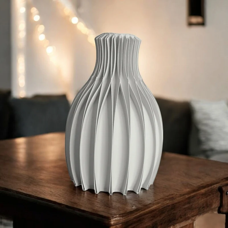 Vase unique à facettes en rose Sakura