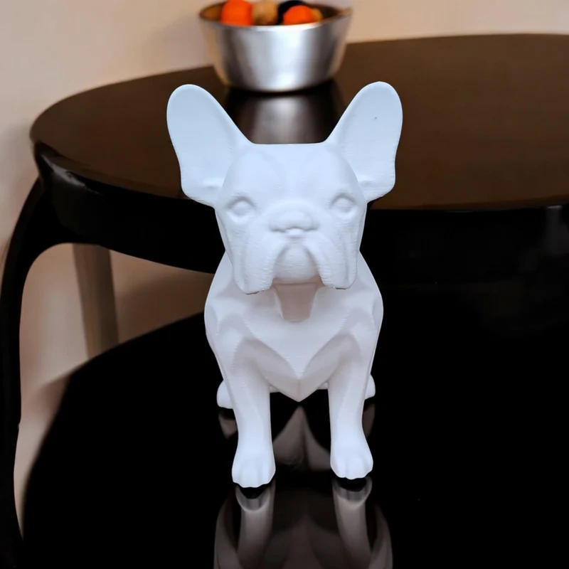 Sculpture minimaliste de bouledogue français
