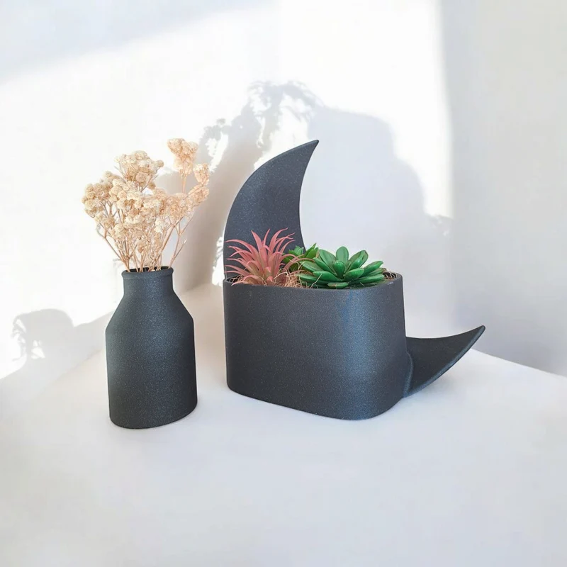 Pot en demi-lune décoratif et vase assorti