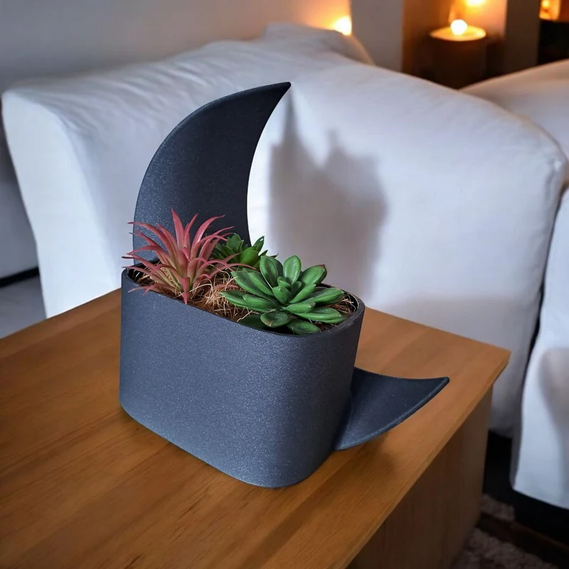 Pot en demi-lune décoratif et vase assorti