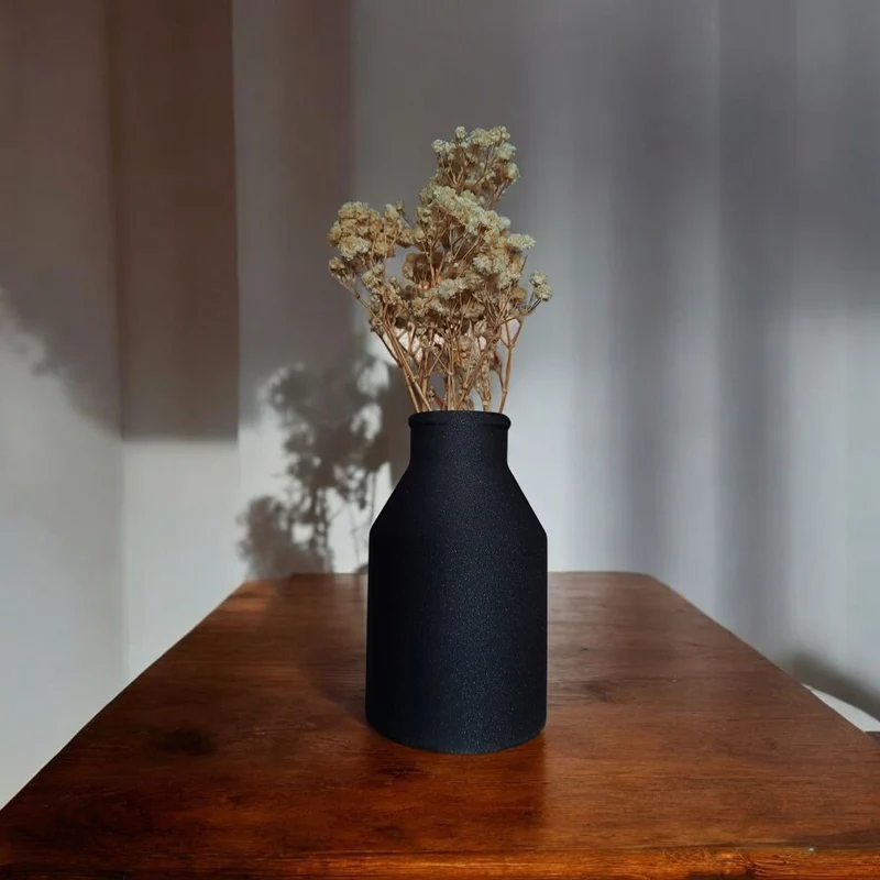 Pot en demi-lune décoratif et vase assorti