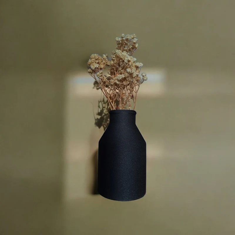 Pot en demi-lune décoratif et vase assorti