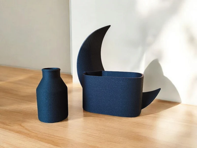 Pot en demi-lune décoratif et vase assorti