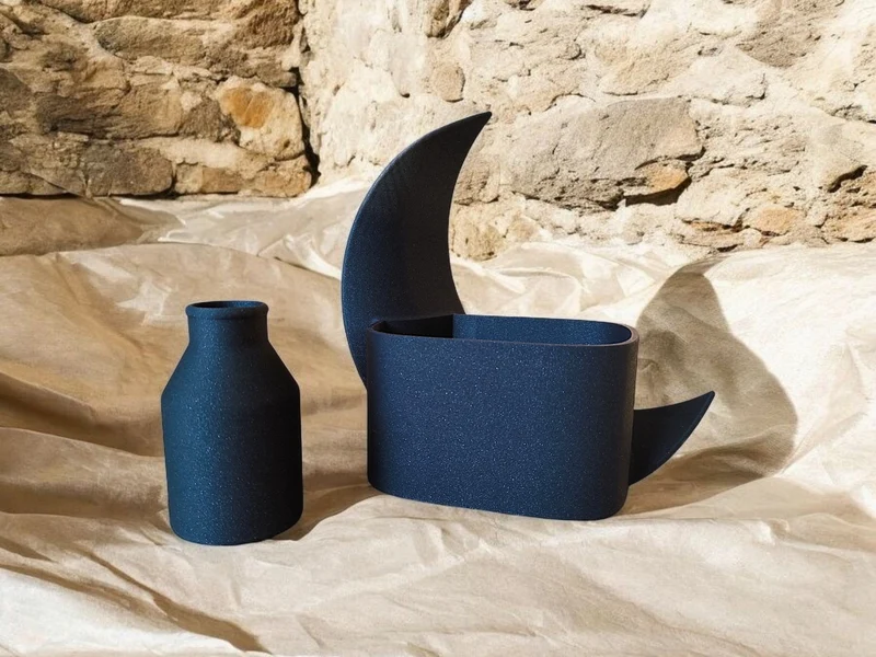 Pot en demi-lune décoratif et vase assorti