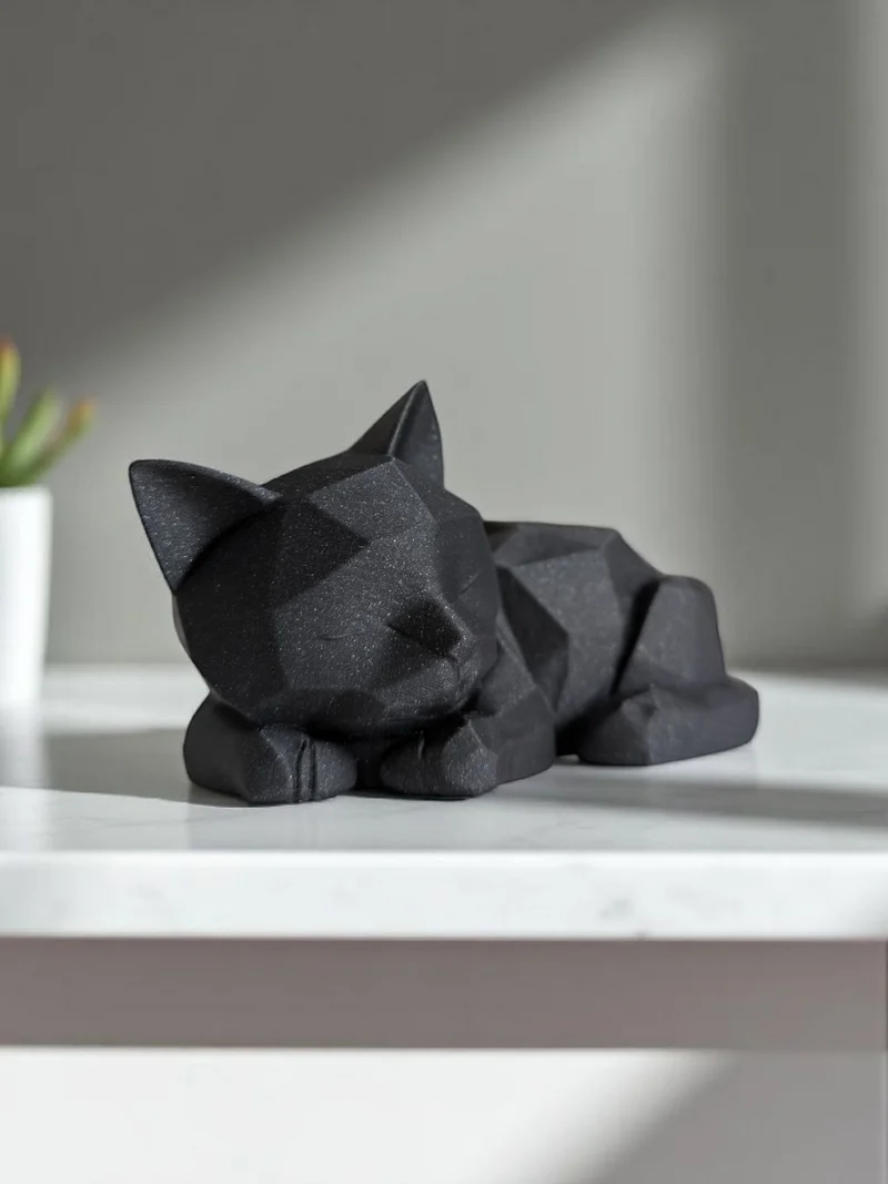 Mignon chat endormi en design Low-Poly