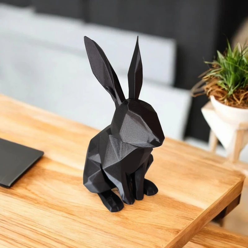 Sculpture de lapin minimaliste en low poly