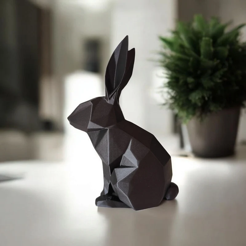 Sculpture de lapin minimaliste en low poly