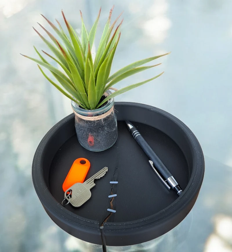 Plateau vide-poche moderne pour clés et petits objets