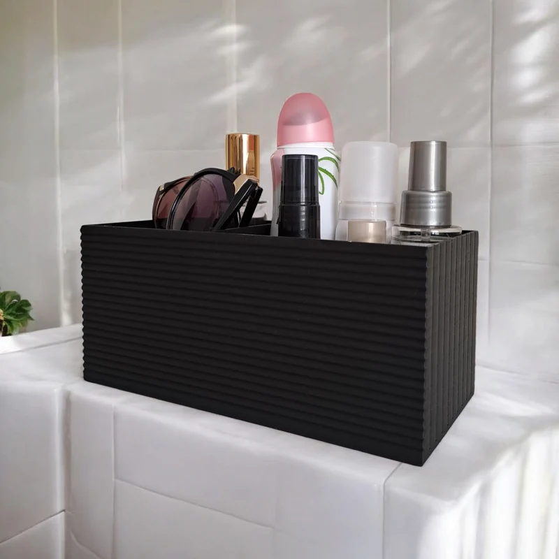 Organisateur de bureau moderne avec surface doublement nervurée