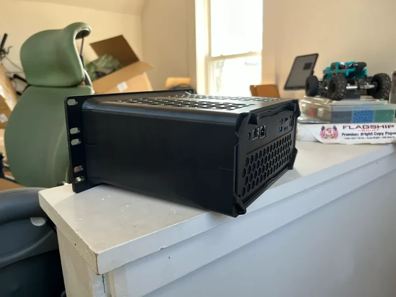 Montage en rack 10 pouces 2,5U pour NAS ORICO-CF6