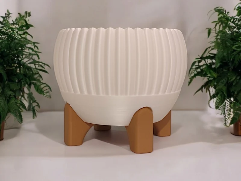 Cache-pot avec pieds Luma Mid-Century
