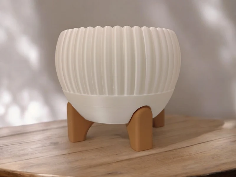 Cache-pot avec pieds Luma Mid-Century