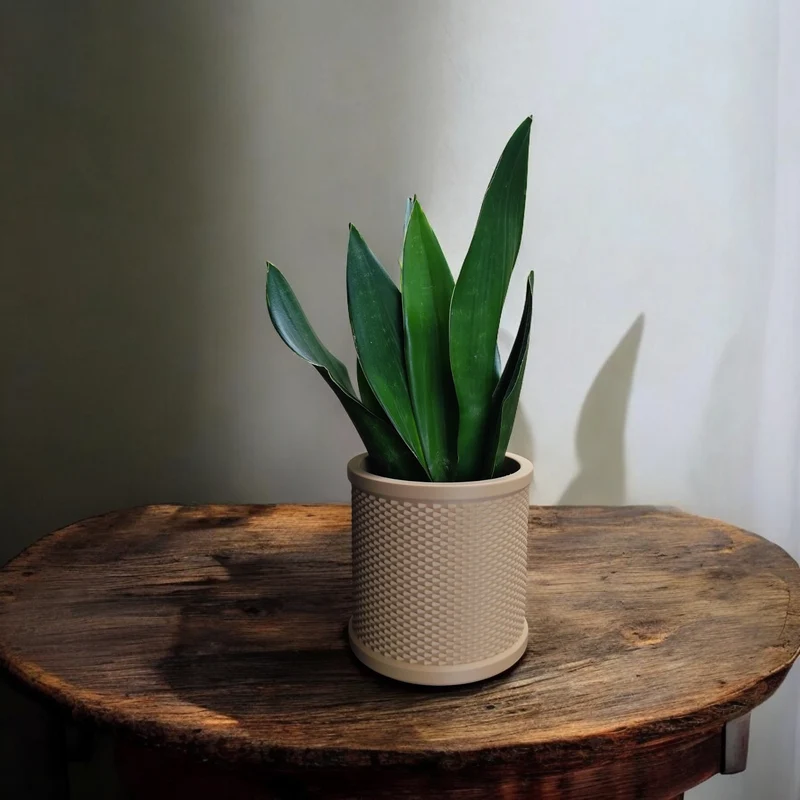 Cache-pot en rotin rétro style Mid-Century