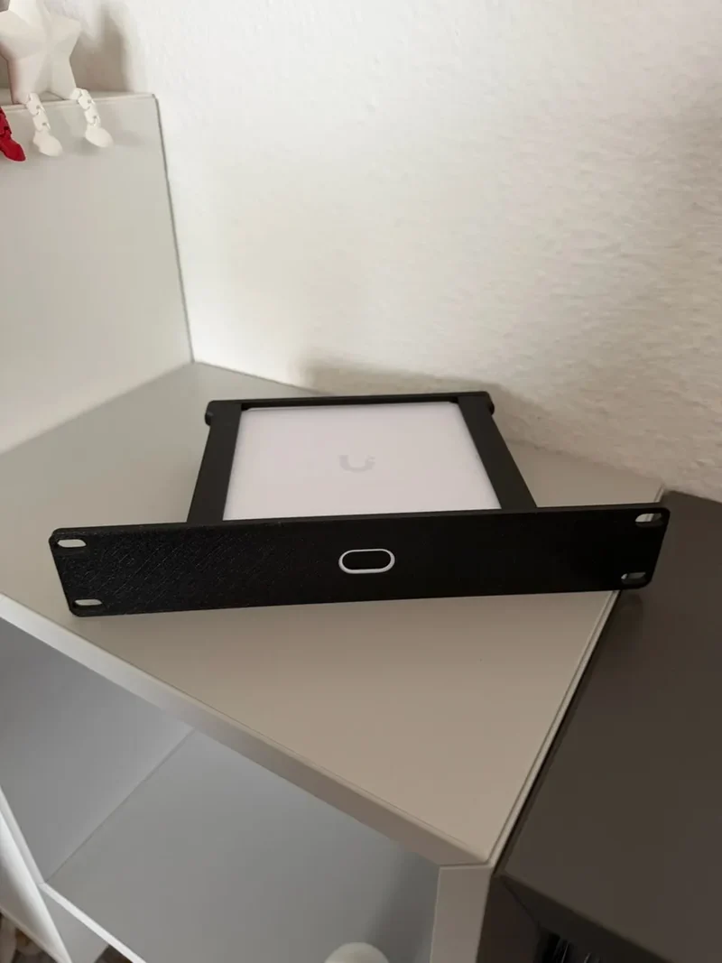 Support de rack 10 pouces pour Unifi UCG-Ultra/Max