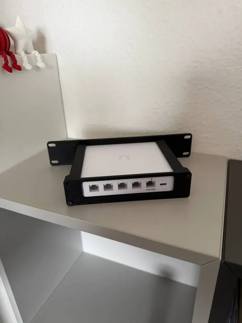 Support de rack 10 pouces pour Unifi UCG-Ultra/Max