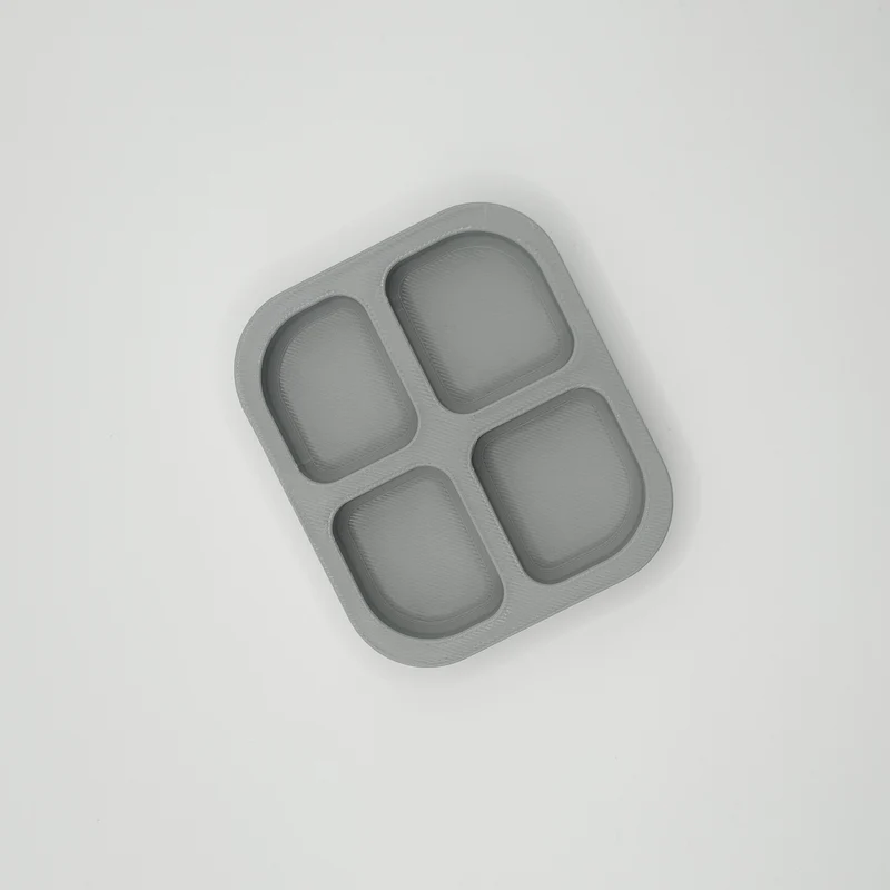 Vide-poches minimaliste pour clés avec quatre compartiments de rangement