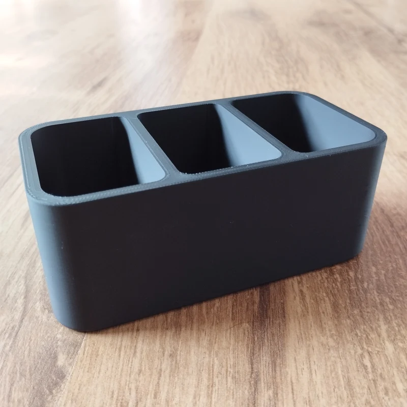 Support compact et élégant pour télécommandes