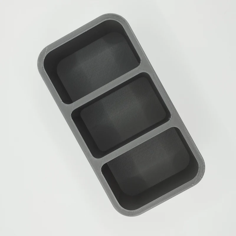 Support compact et élégant pour télécommandes