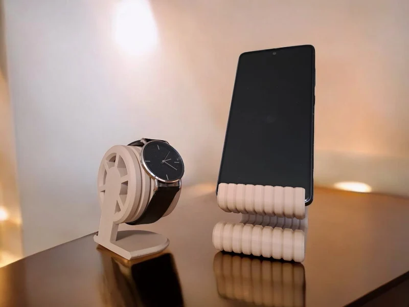 Ensemble avec support pour téléphone et montre connectée