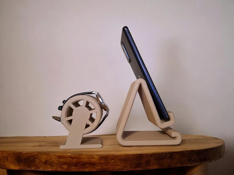 Ensemble avec support pour téléphone et montre connectée