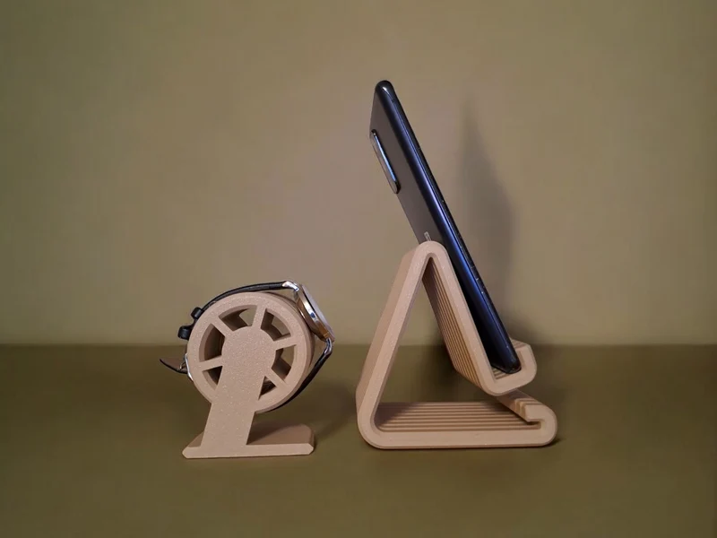 Ensemble avec support pour téléphone et montre connectée