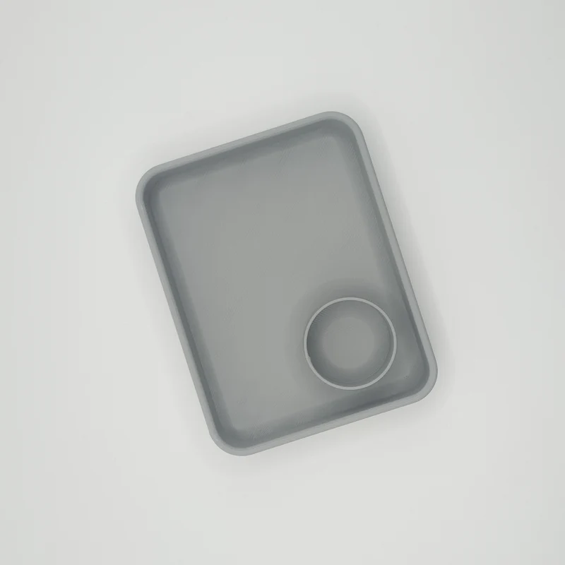 Plateau minimaliste pour clés et pièces