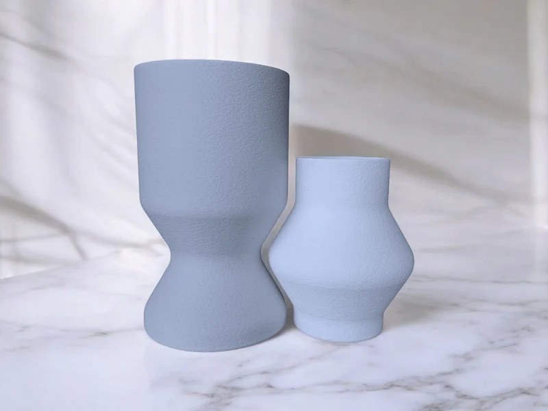 Ensemble de vases minimalistes au design entrelacé