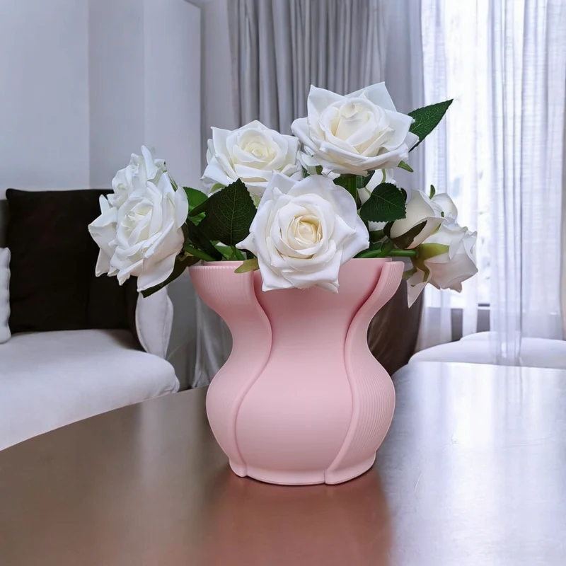 Vase côtelée Aera pour un intérieur moderne